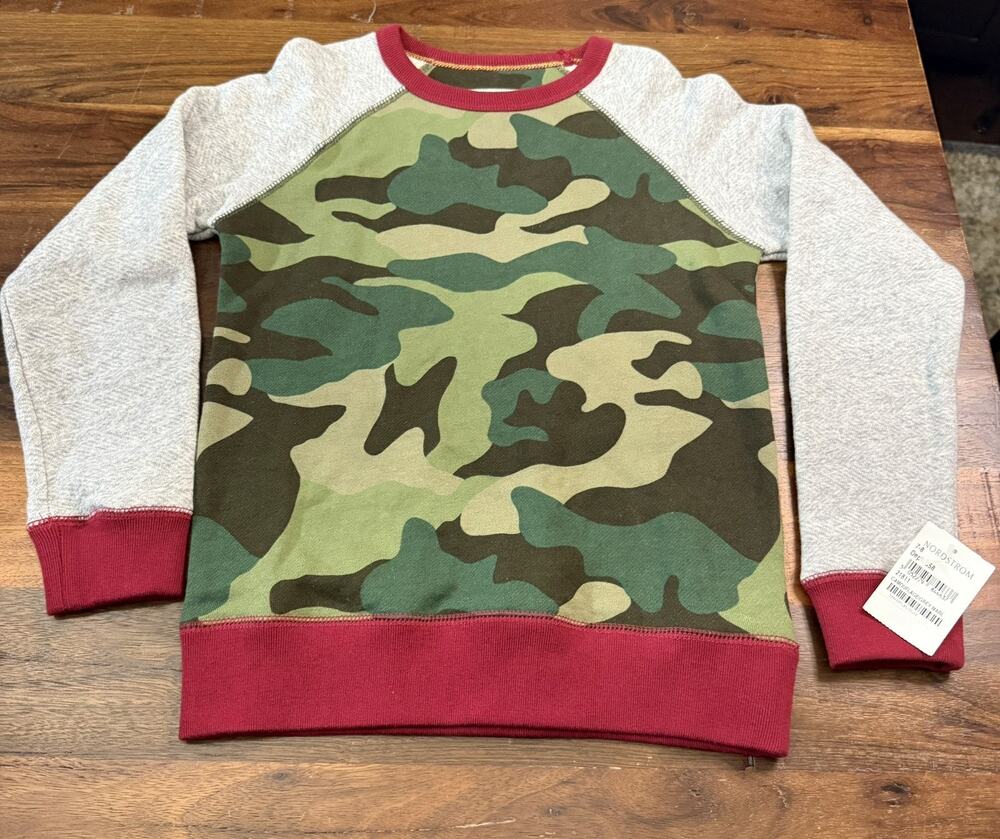 Mini Boden Camo print Sweatshirt size 7/8 NWT